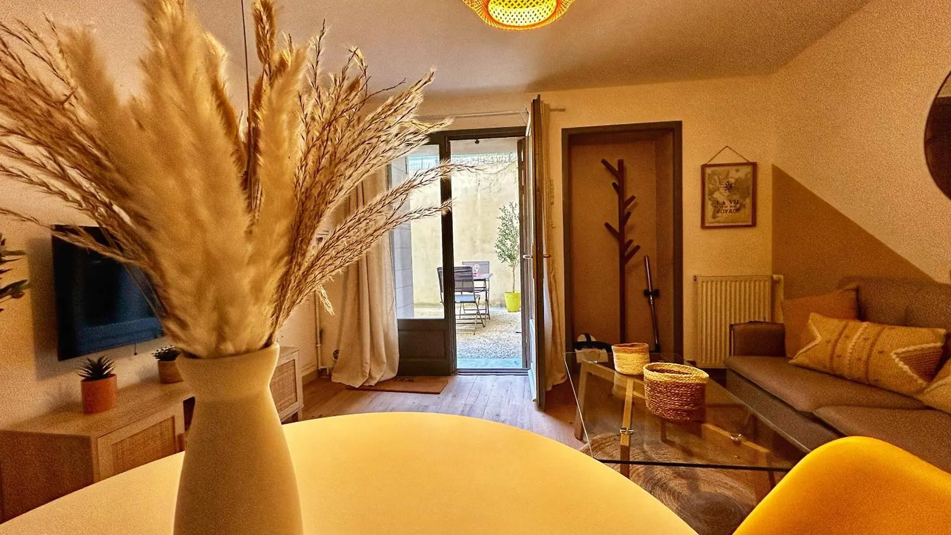 Appartement Cosy Ocre à Arles